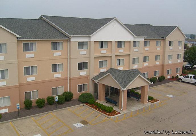 Fairfield Inn Saint Louis Collinsville Exterior photo